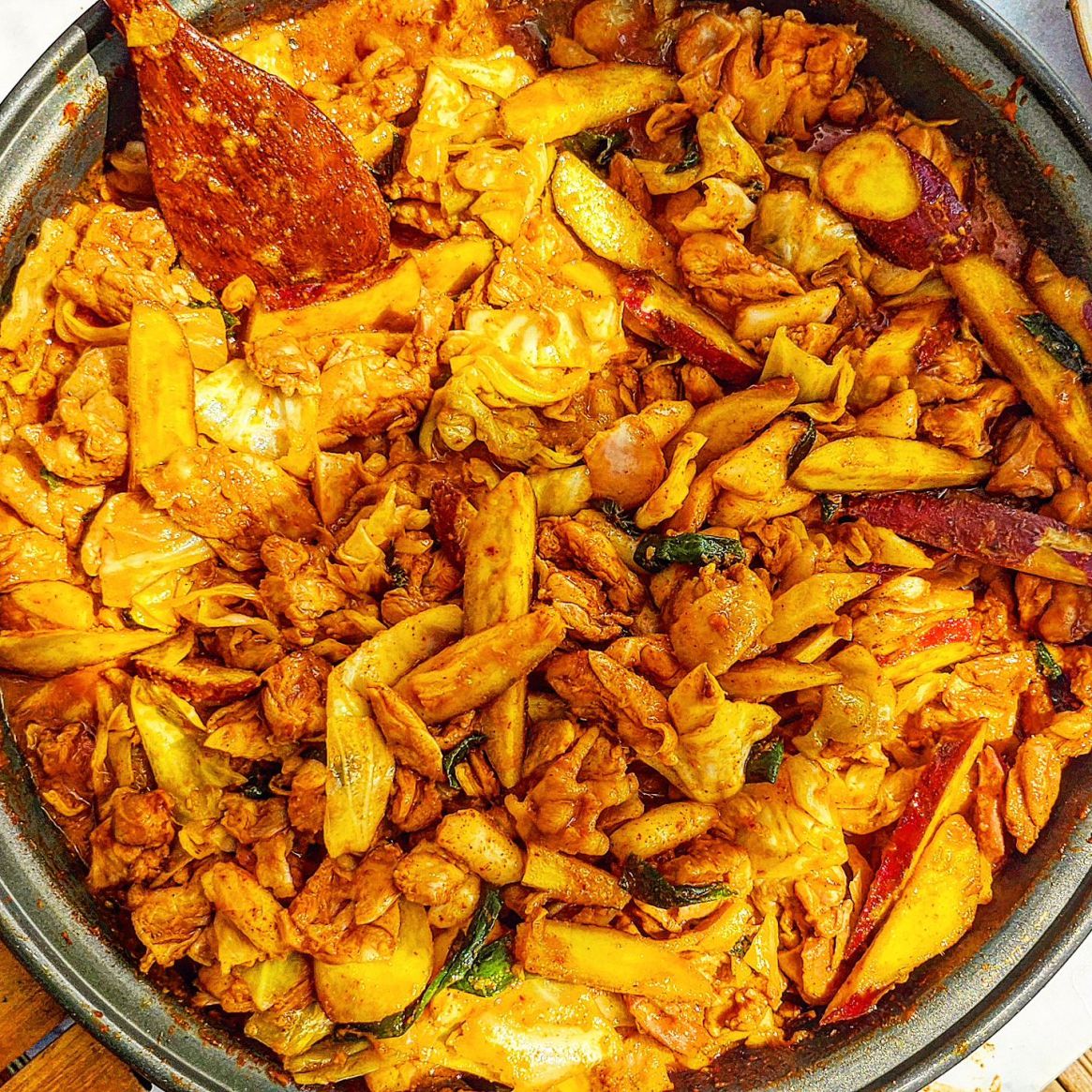 cook dak-galbi