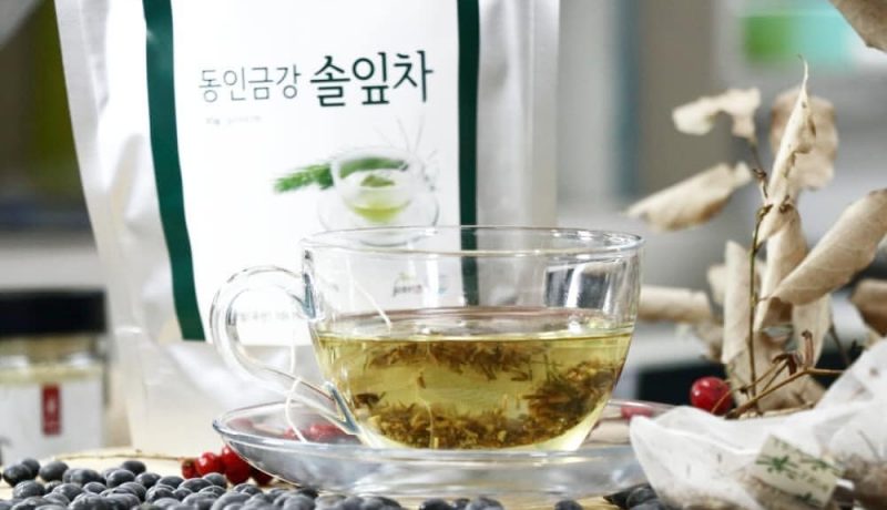 Korean pine-needle tea