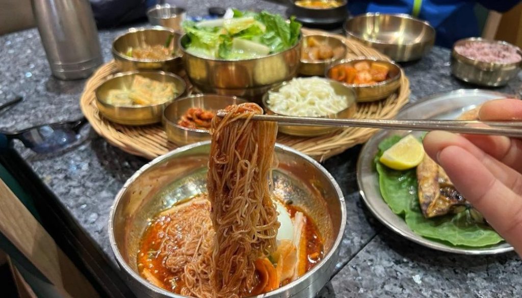 Cold Korean noodles